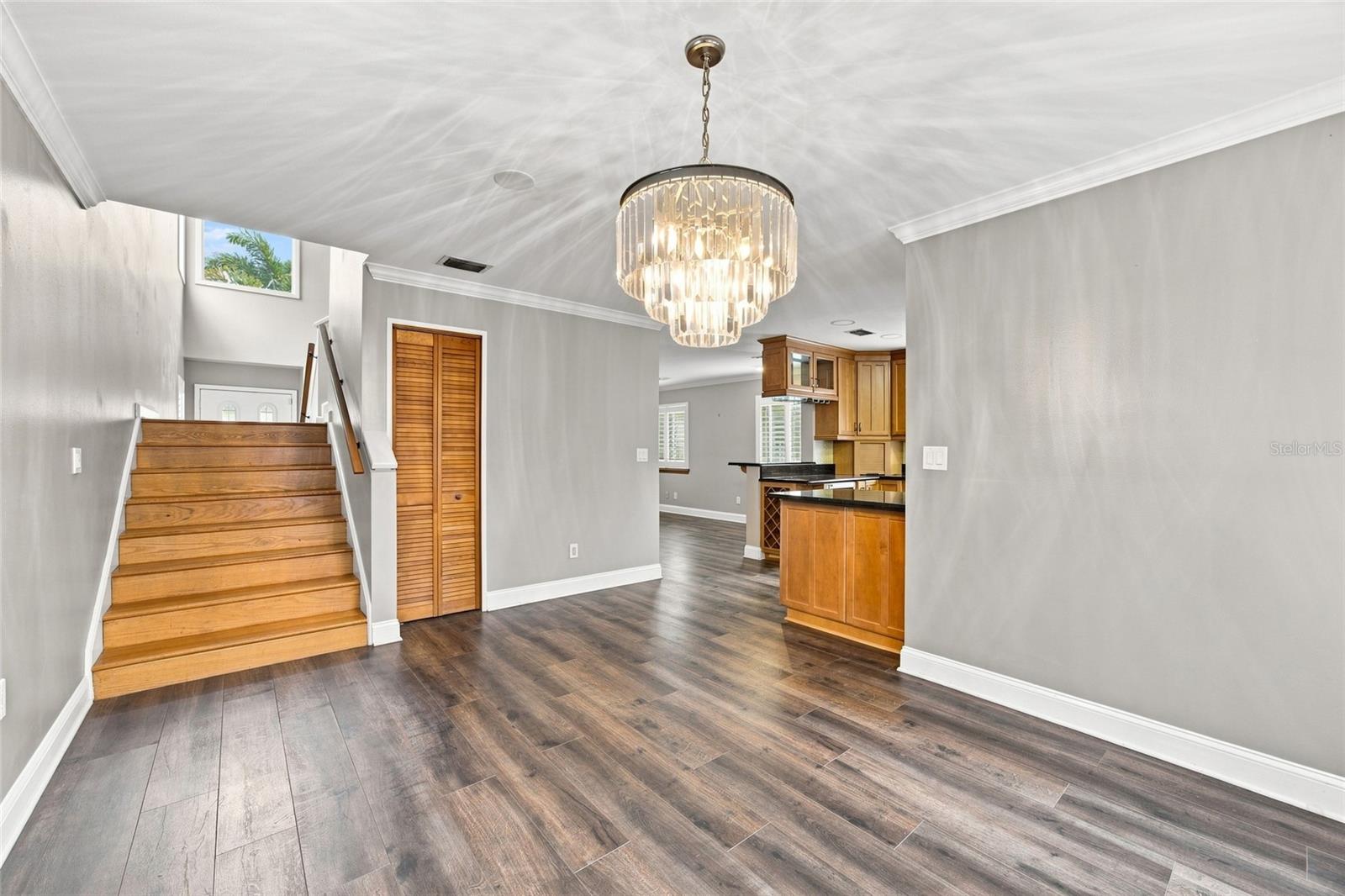 2802 W ESTRELLA ST — photo 16