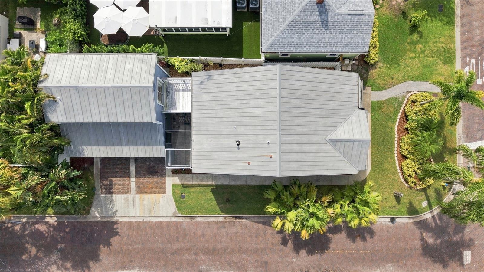2802 W ESTRELLA ST — photo 46