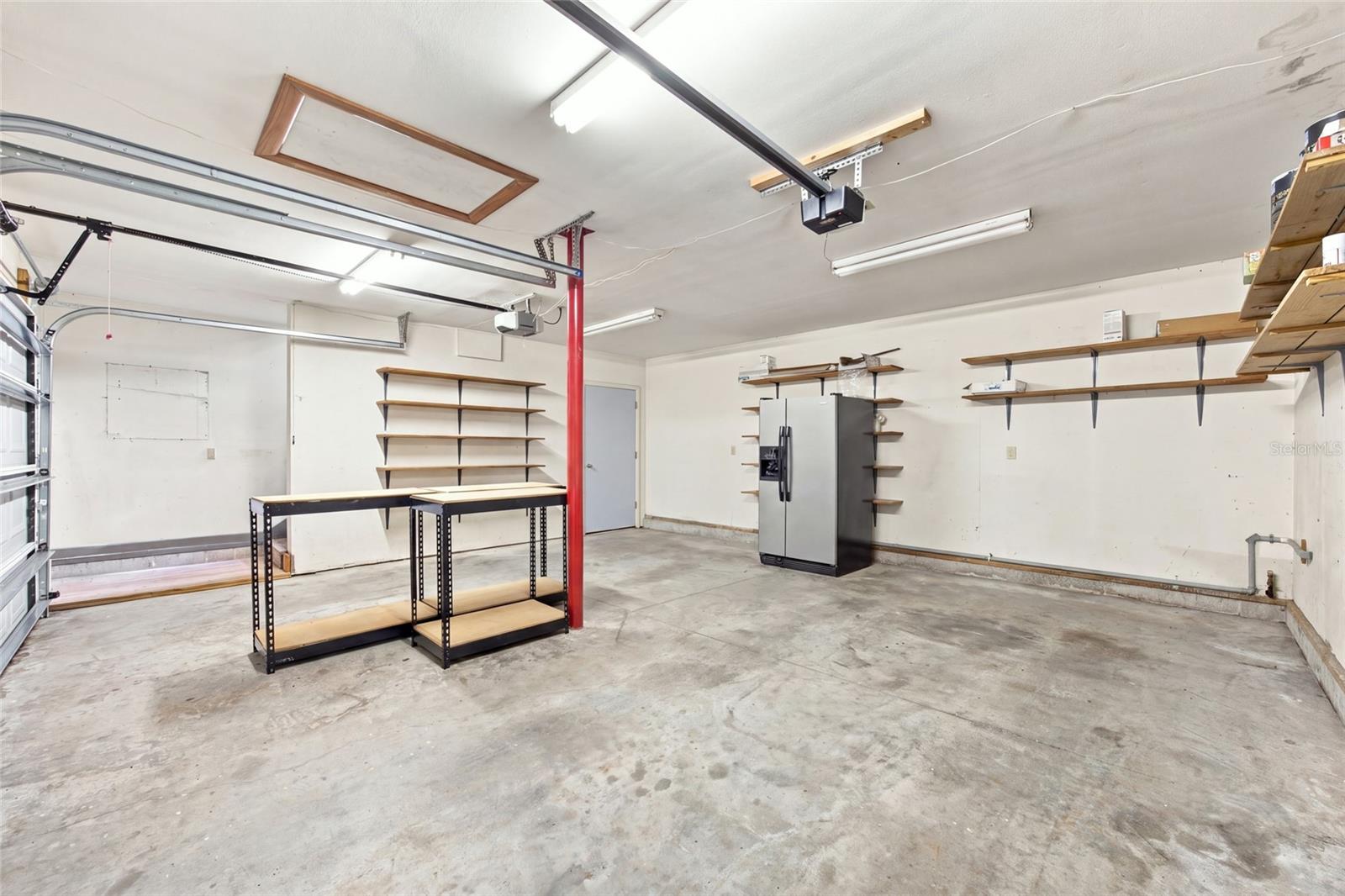2802 W ESTRELLA ST — photo 35