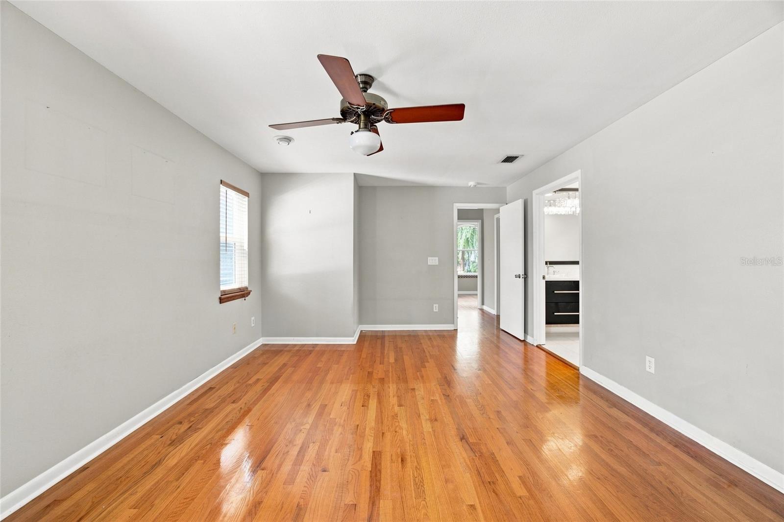 2802 W ESTRELLA ST — photo 19