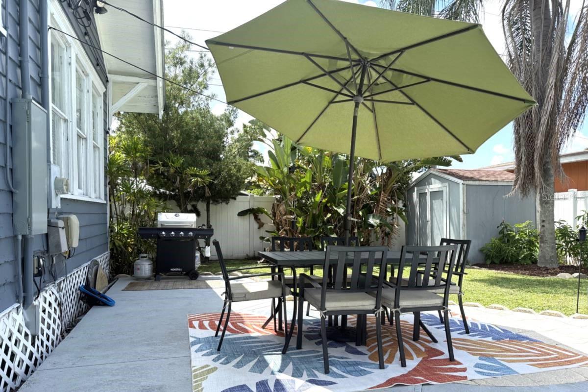 7002 N CAMERON AVE — photo 42