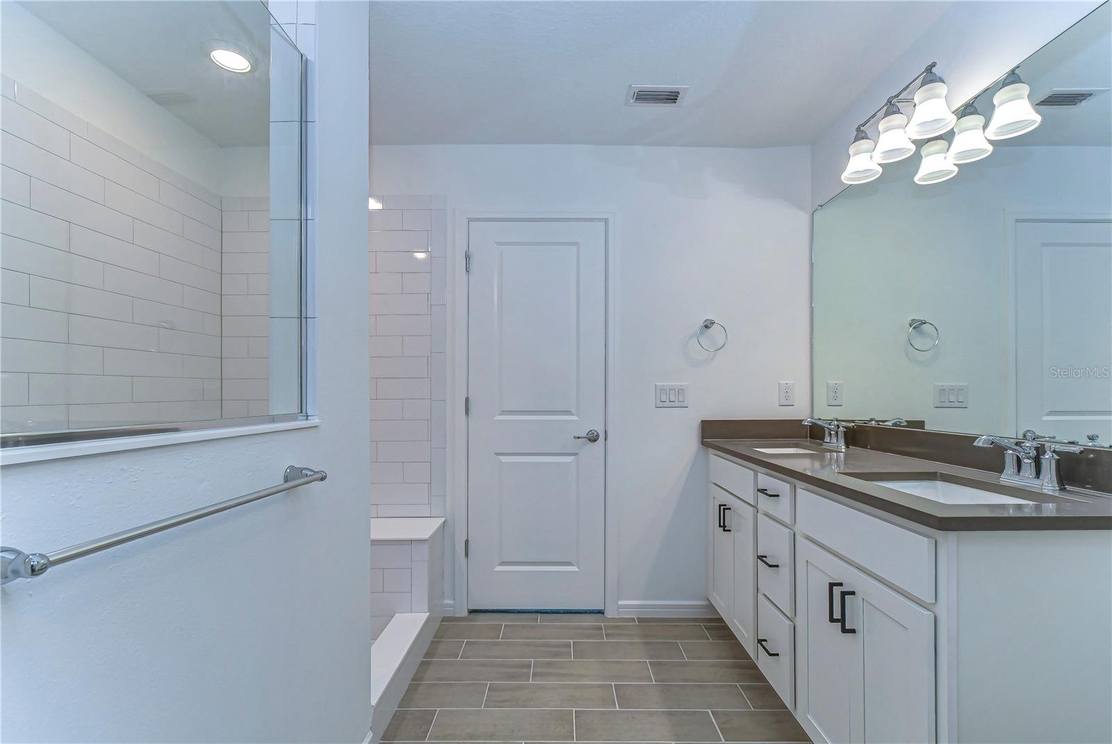 17751 EVERLONG DR — photo 24