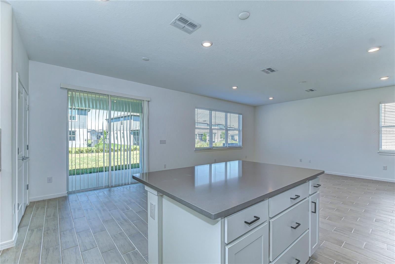 17751 EVERLONG DR — photo 11