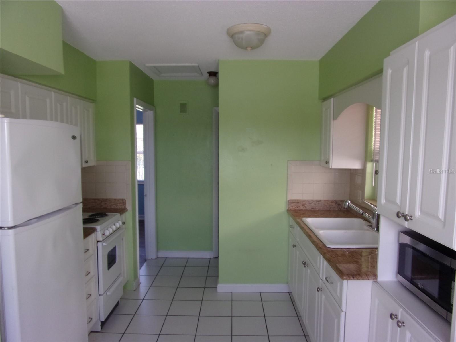 11215 3RD ST E — photo 31
