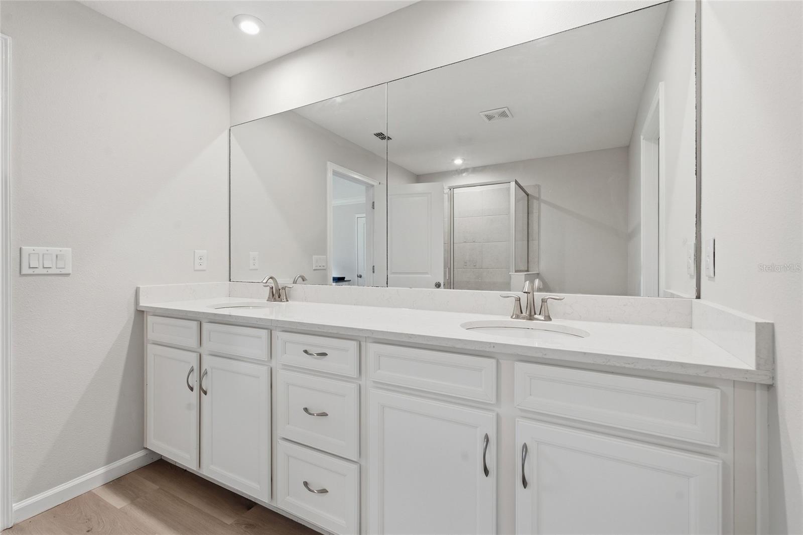 8342 WILDFLOWER GLEN AVE — photo 17