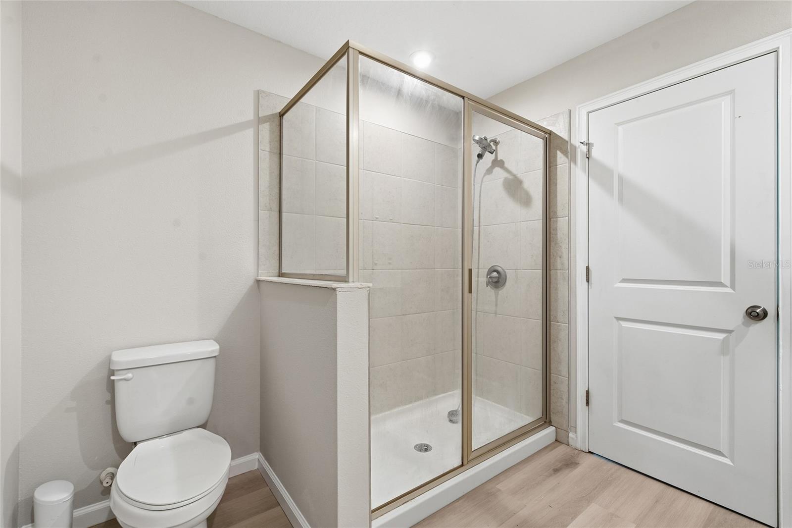 8342 WILDFLOWER GLEN AVE — photo 15