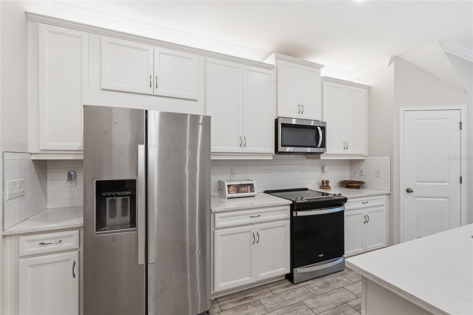 8342 WILDFLOWER GLEN AVE — photo 5