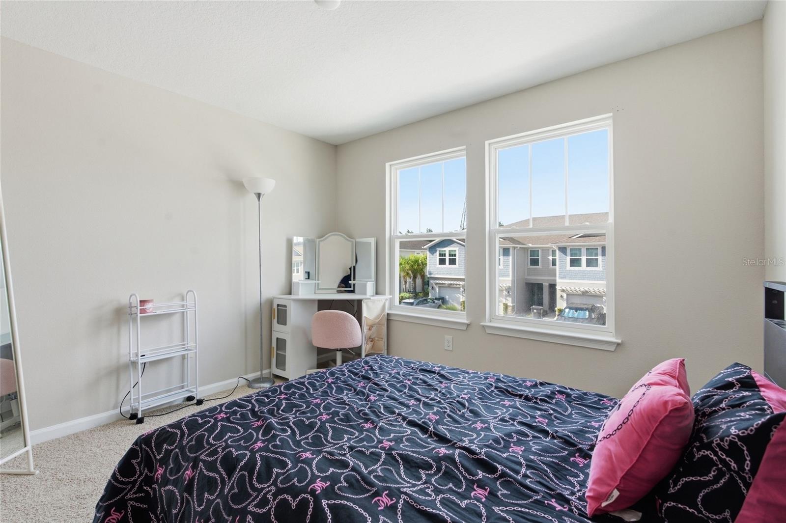 8342 WILDFLOWER GLEN AVE — photo 18