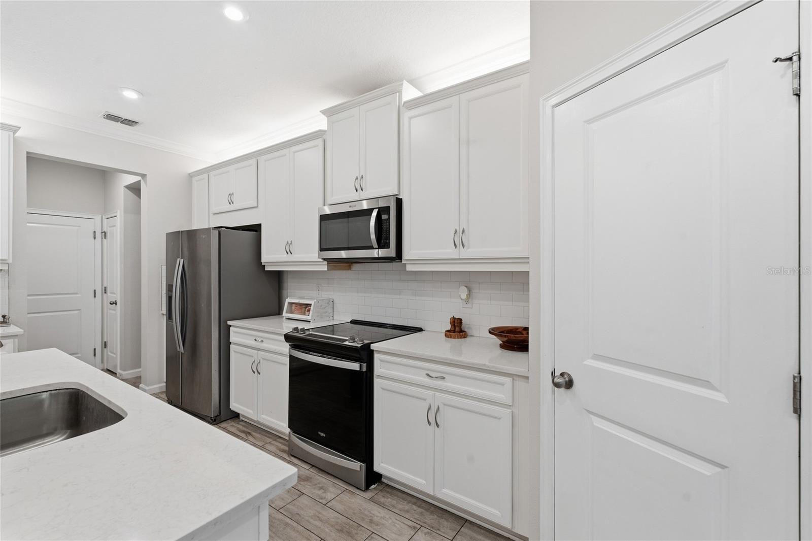 8342 WILDFLOWER GLEN AVE — photo 6