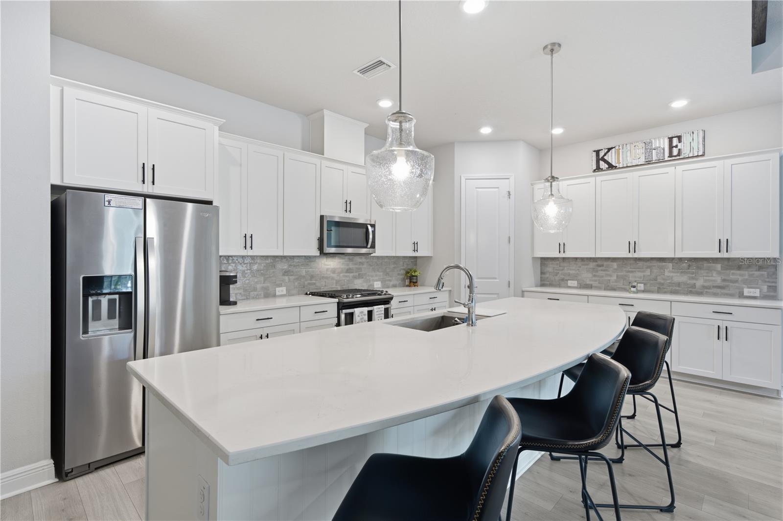 7720 PARADISO DR — photo 17