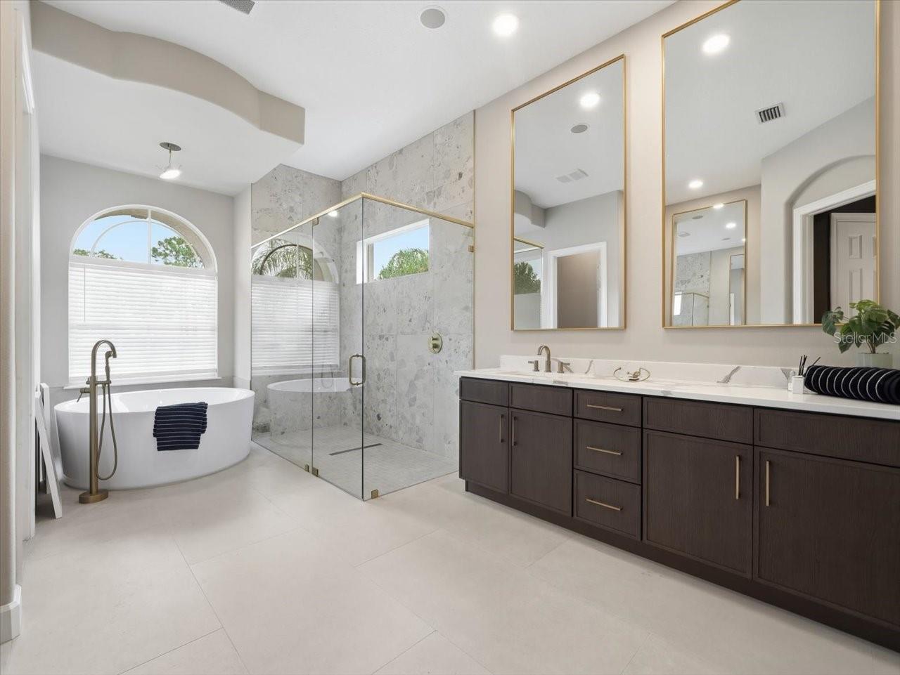 4626 RUE BORDEAUX DR — photo 23