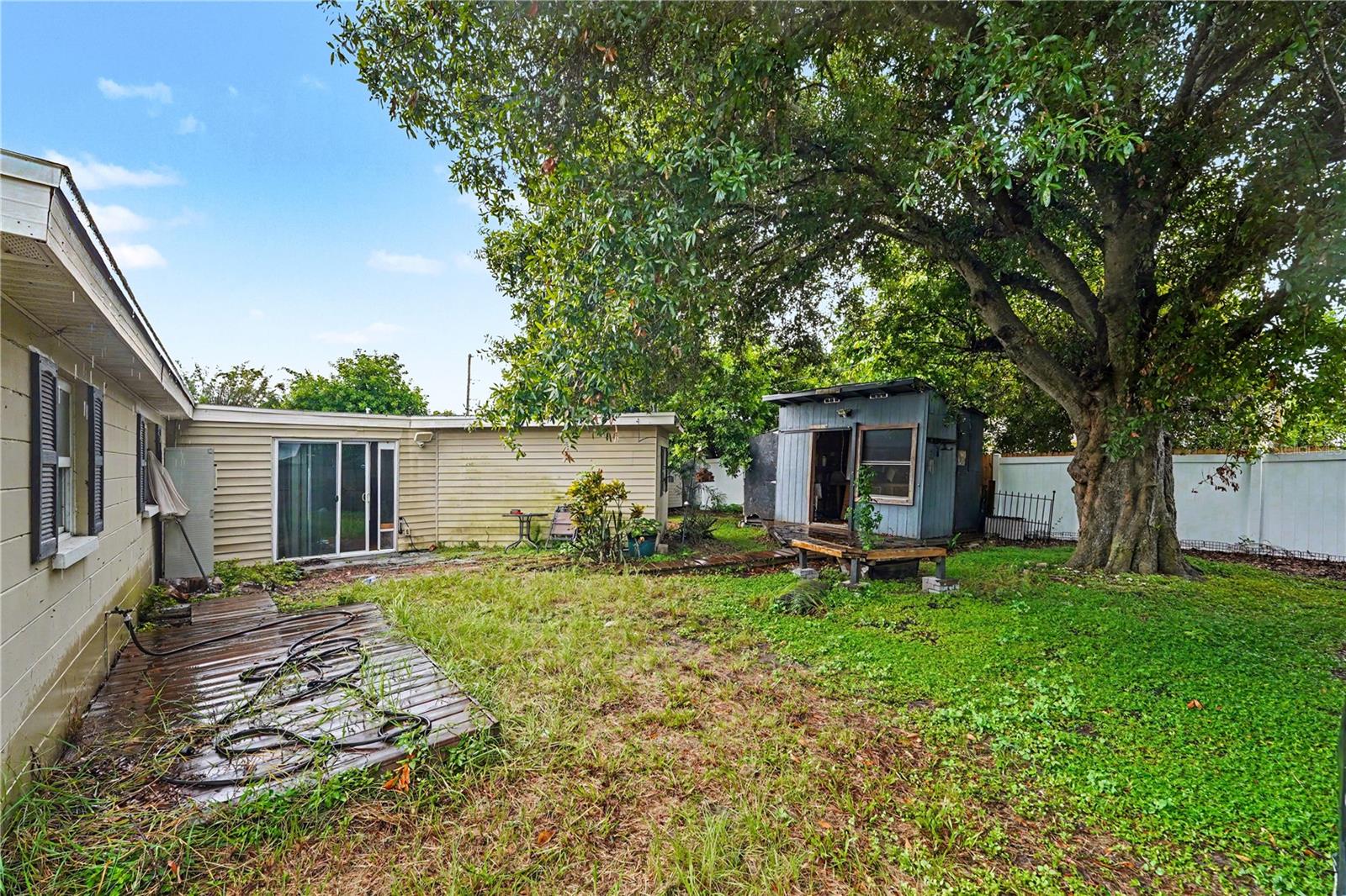 8490 92ND TER — photo 12