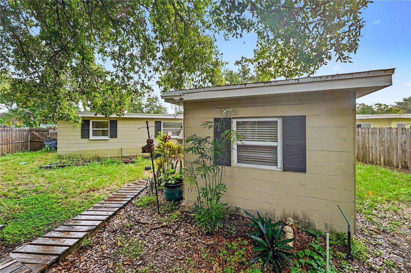 8490 92ND TER — photo 11