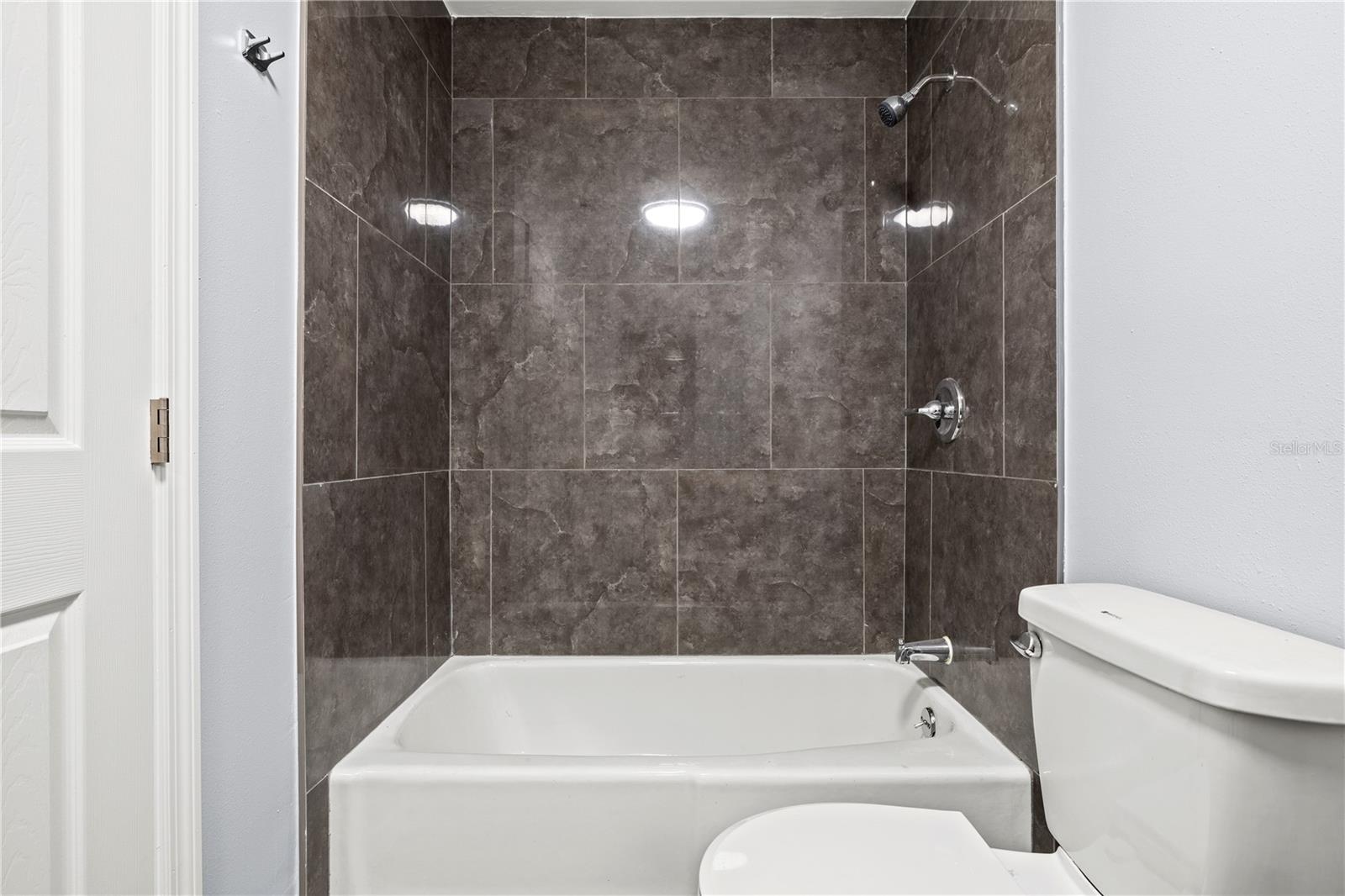 6617 MAUNA LOA BLVD — photo 32