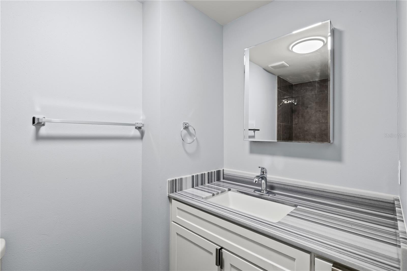 6617 MAUNA LOA BLVD — photo 31