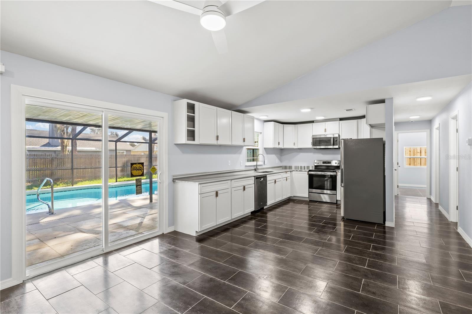6617 MAUNA LOA BLVD — photo 16