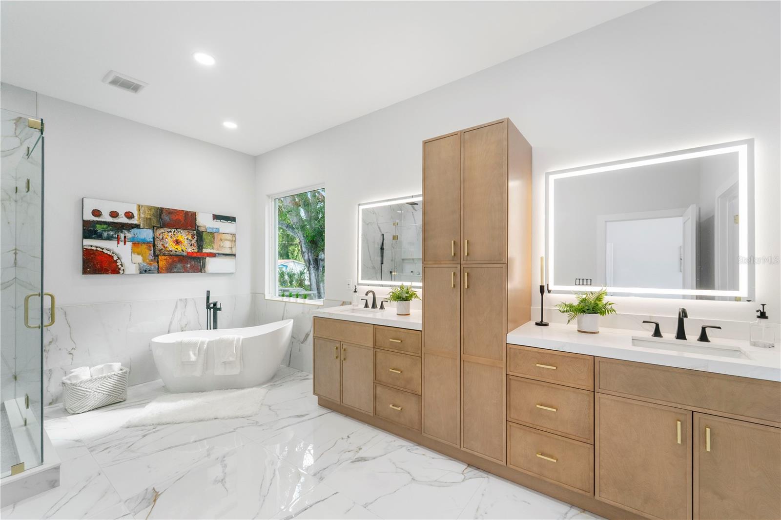 8326 JUNE ST — photo 35
