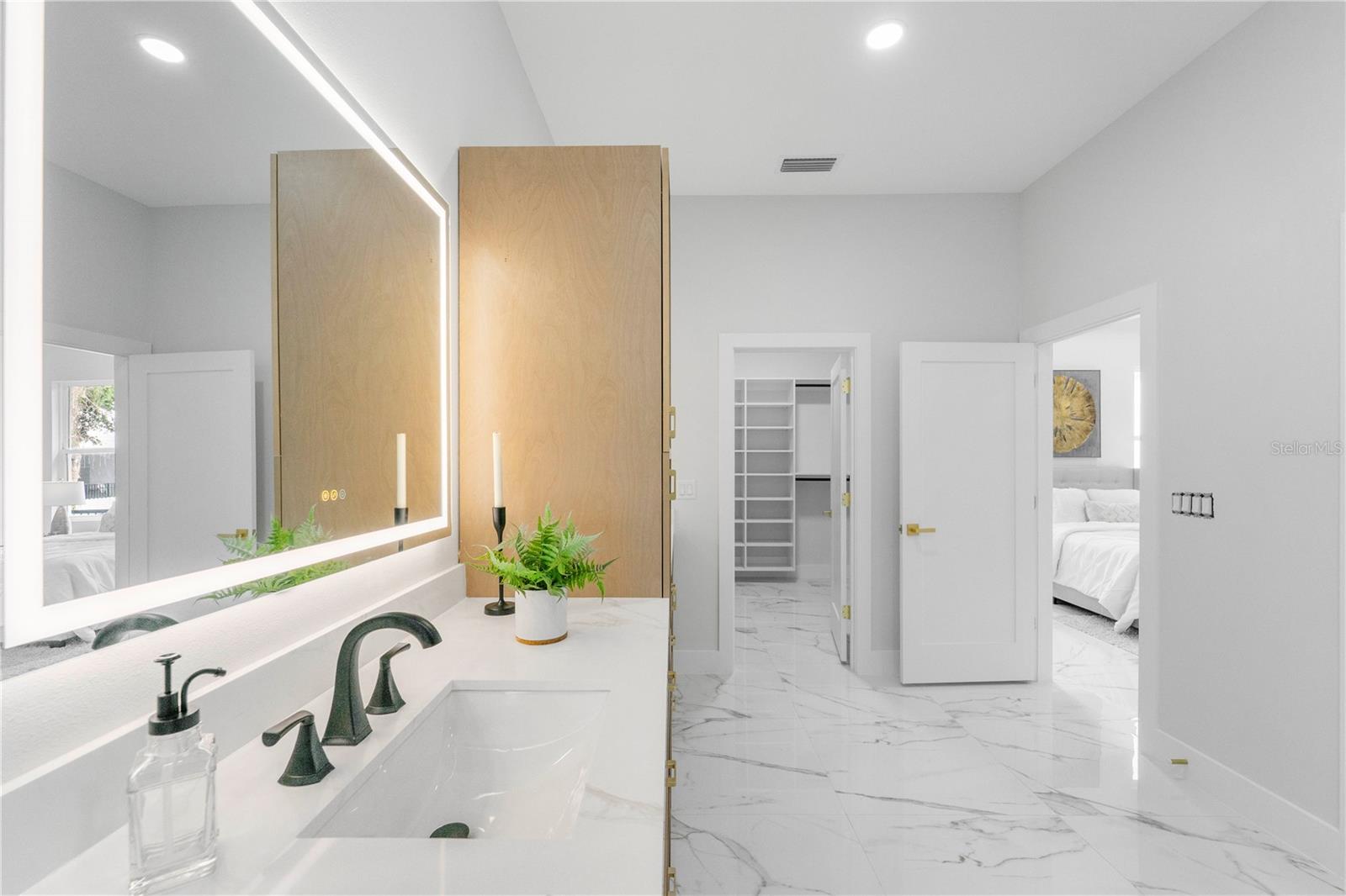 8326 JUNE ST — photo 38