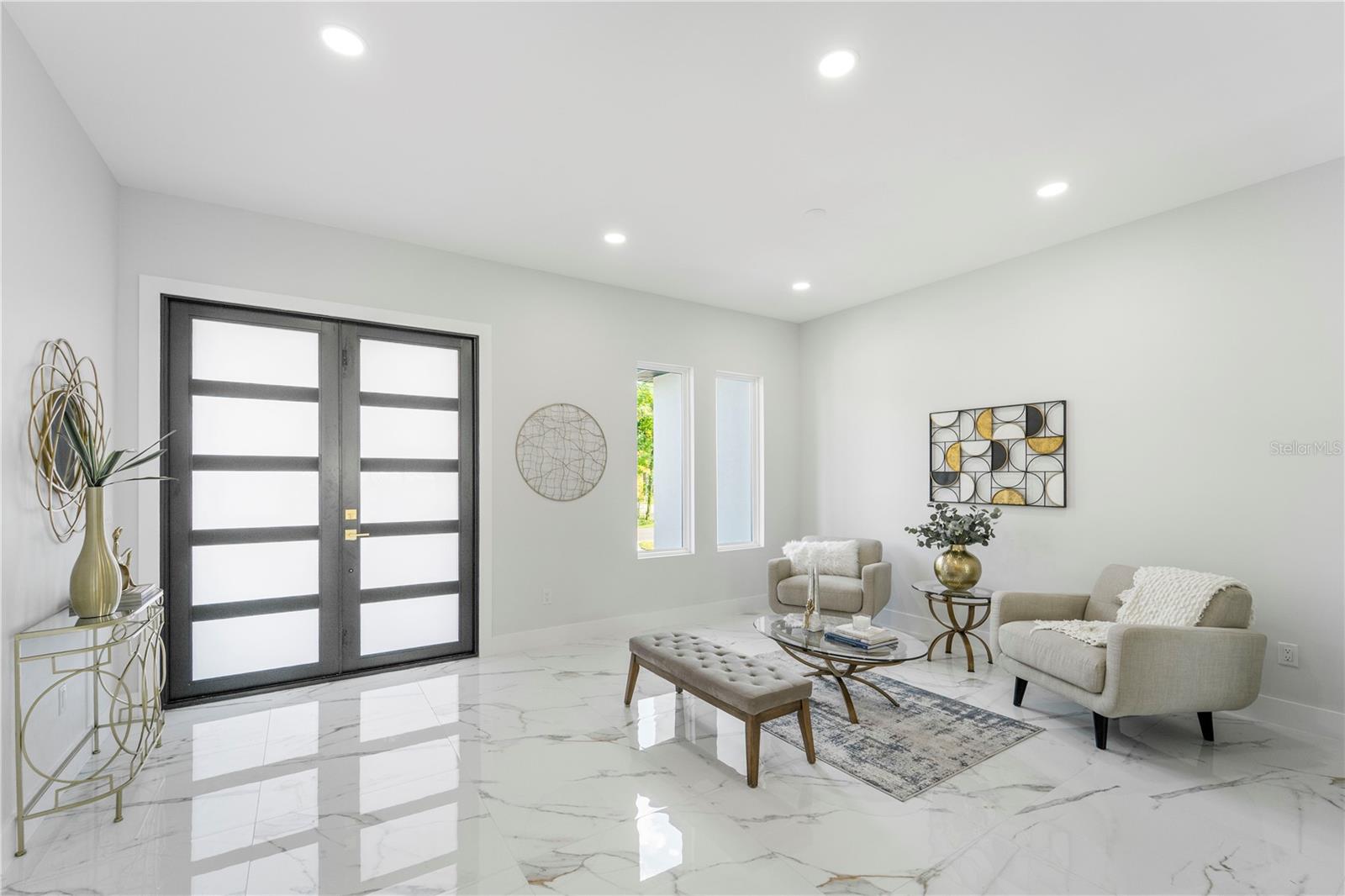 8326 JUNE ST — photo 10