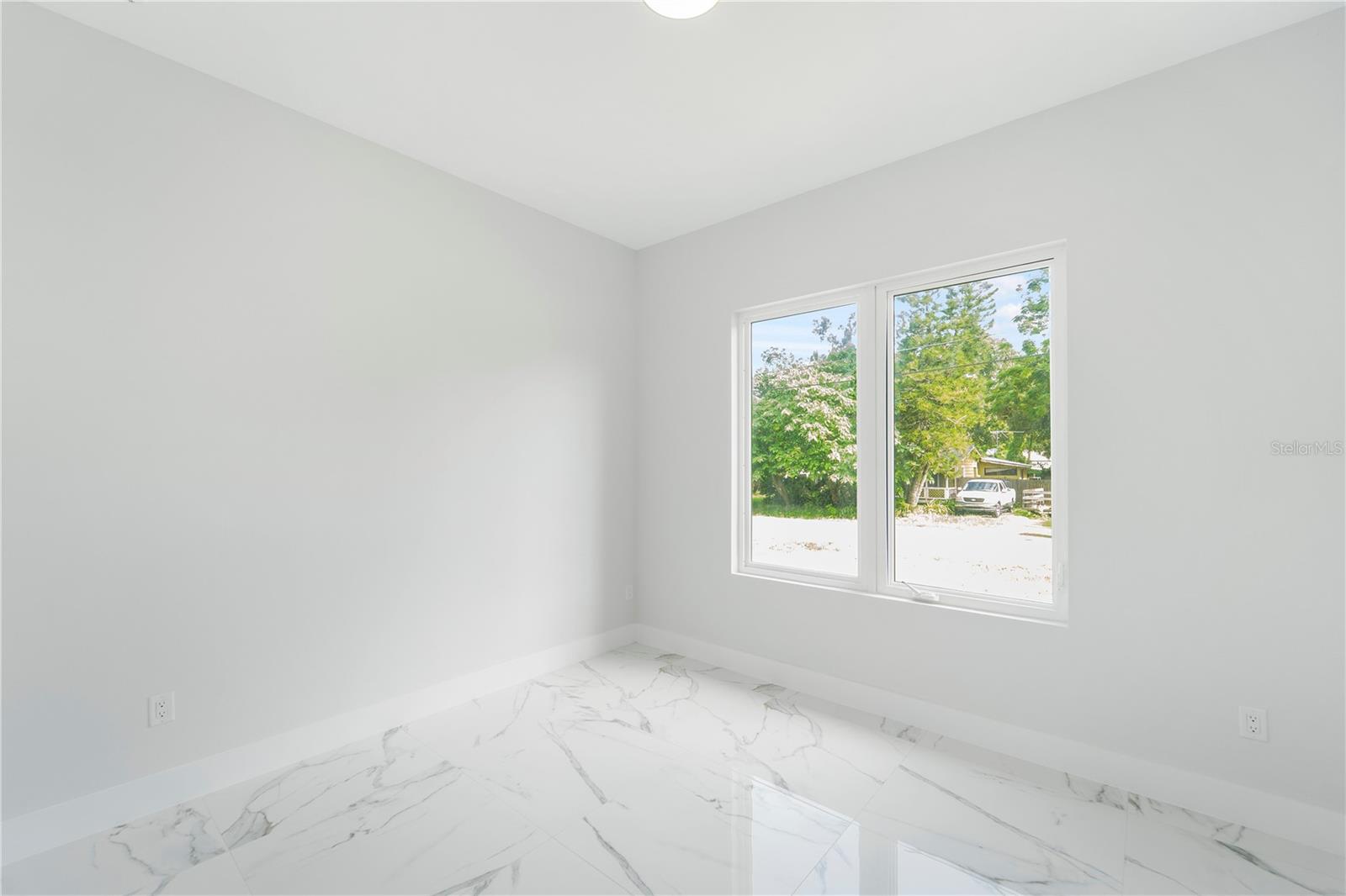 8326 JUNE ST — photo 24