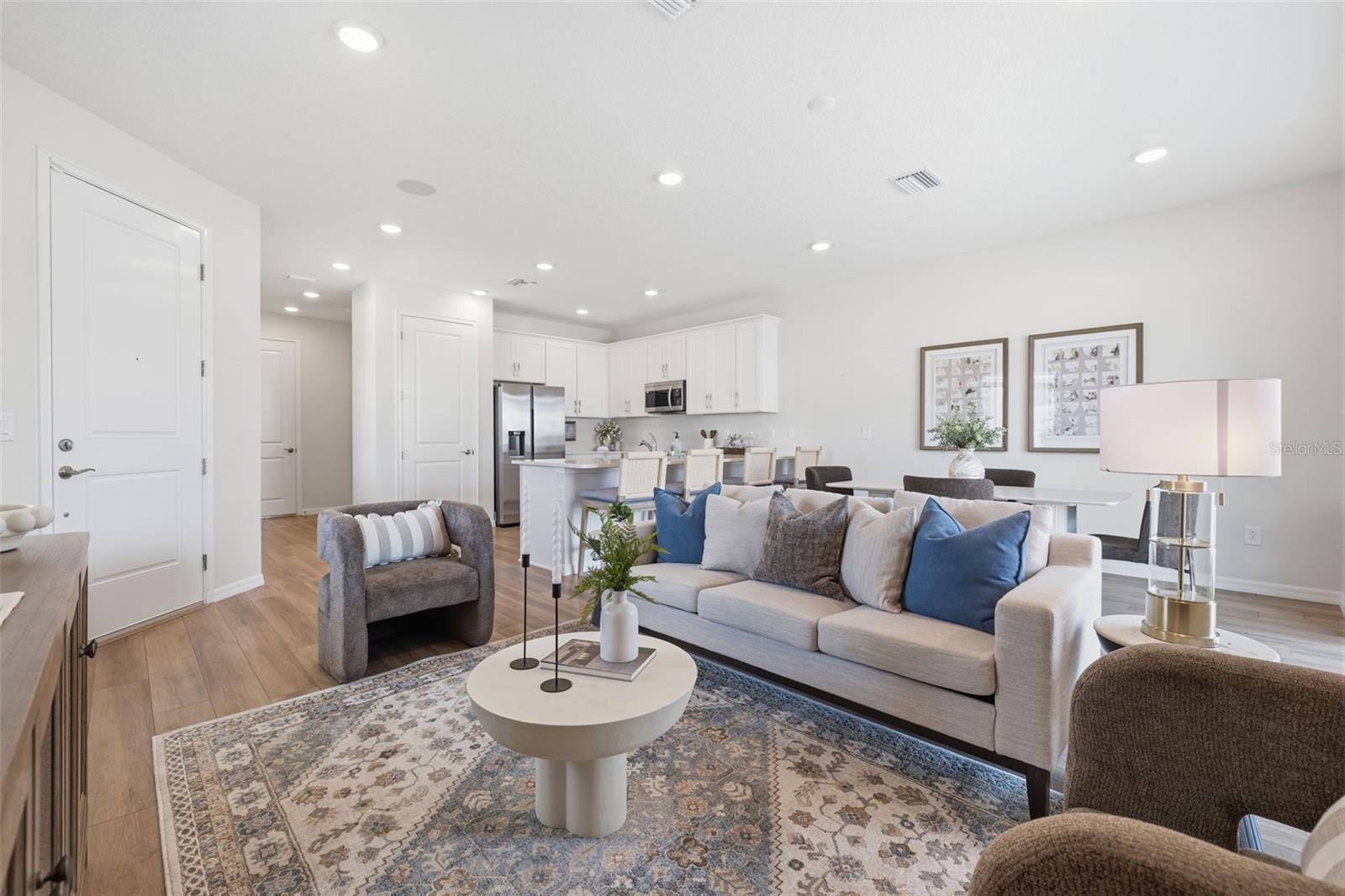 5839 ANGELA LEYLA PL — photo 3