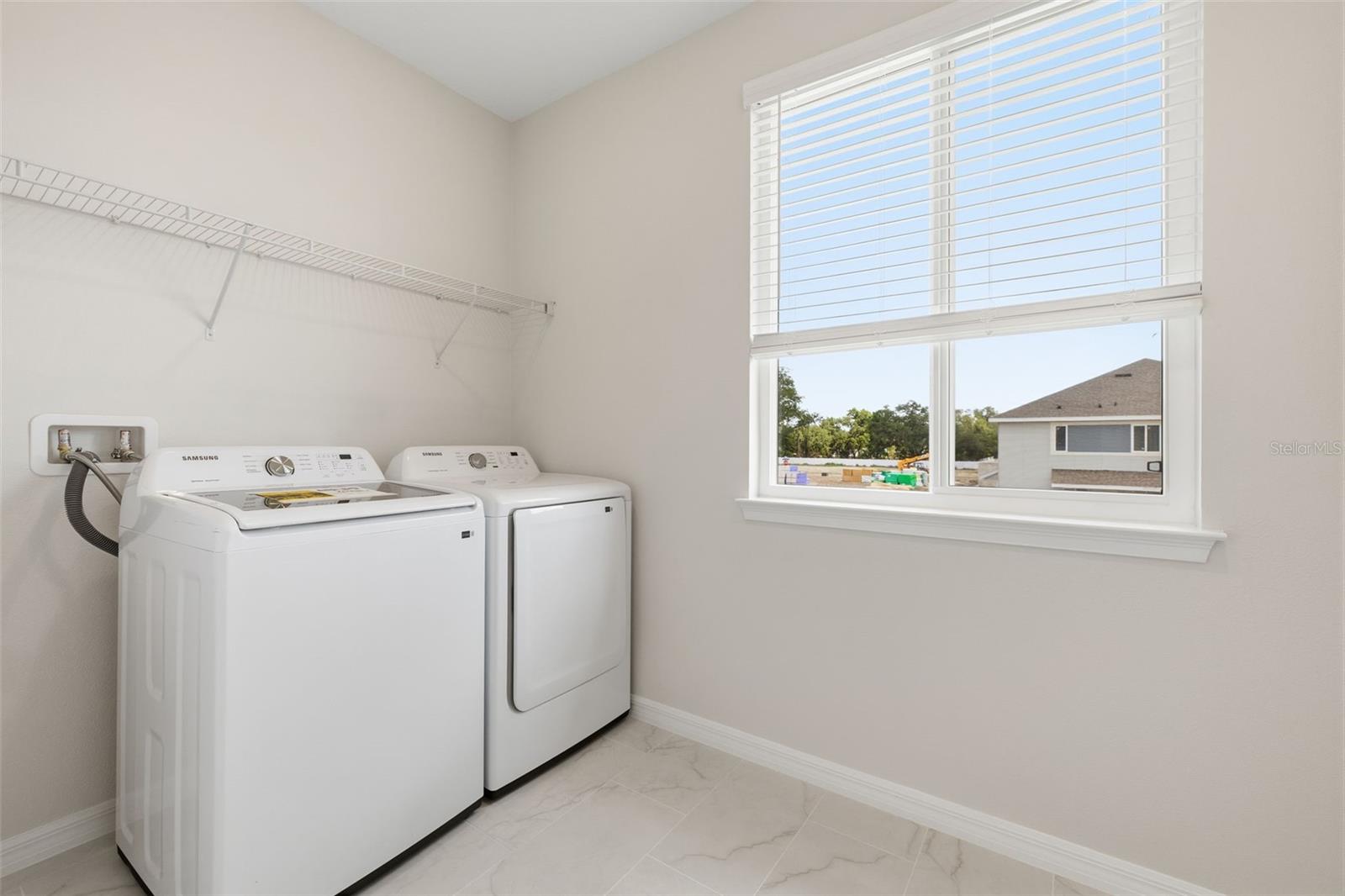 5839 ANGELA LEYLA PL — photo 16