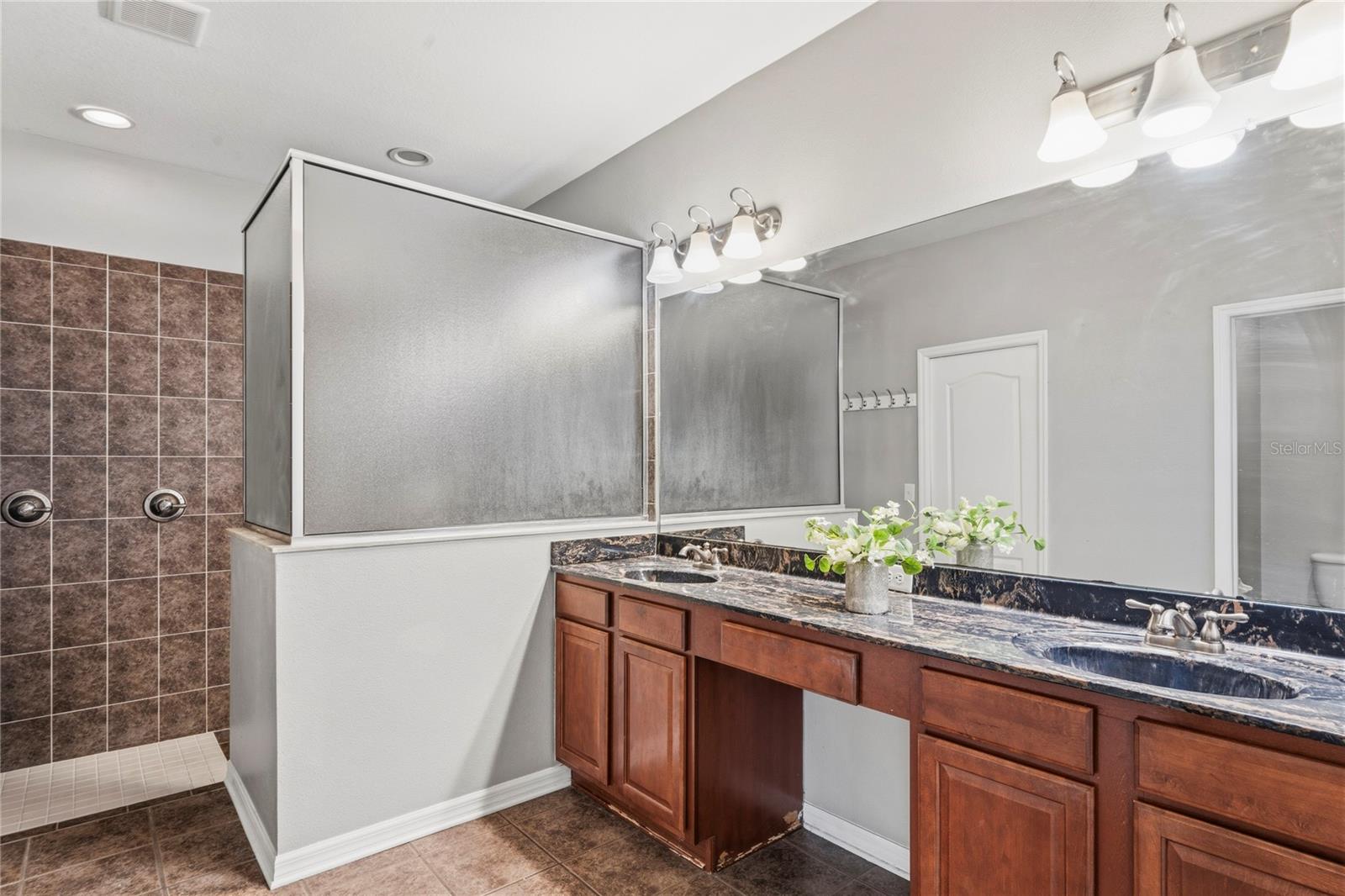 9835 BOWDEN MILL CT — photo 25