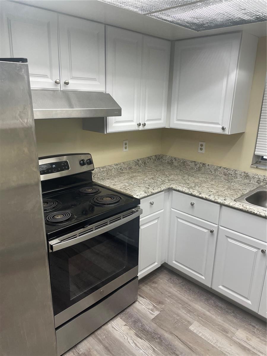 613 61ST AVENUE TER E #613 — photo 7