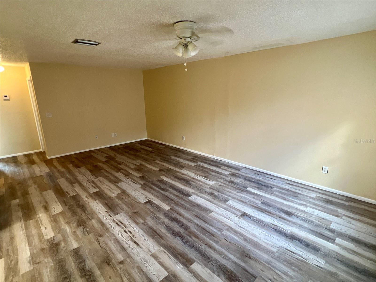 613 61ST AVENUE TER E #613 — photo 6