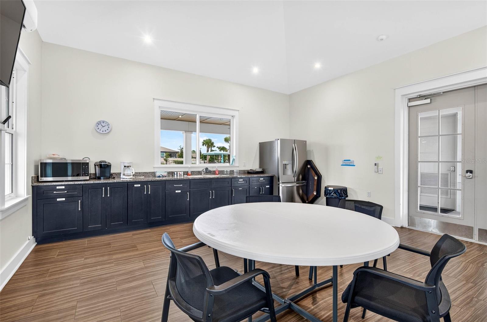 864 SNAIL KITE PL — photo 40