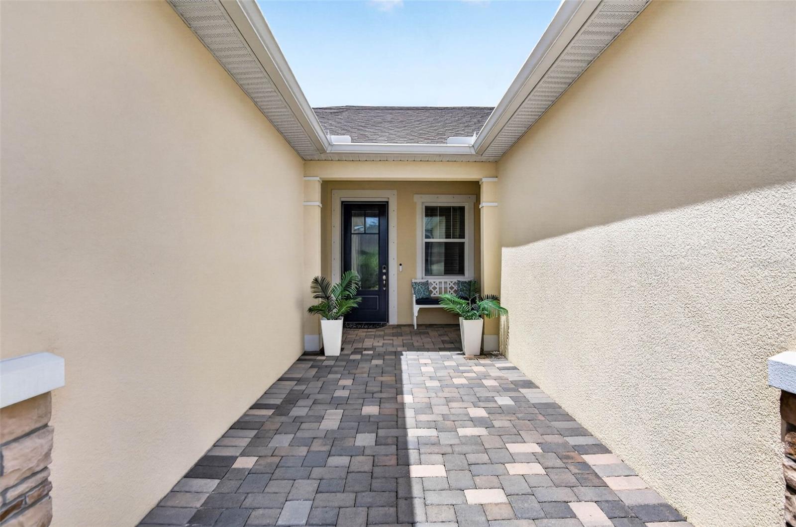 864 SNAIL KITE PL — photo 2