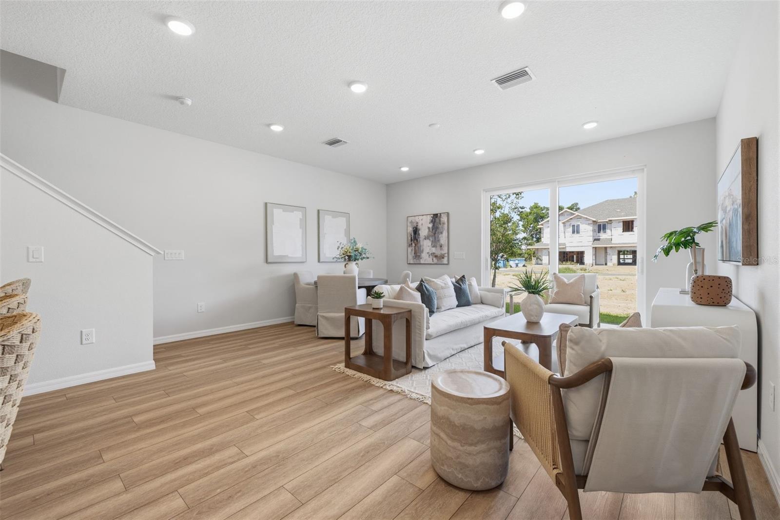 5817 ANGELA LEYLA PL — photo 3