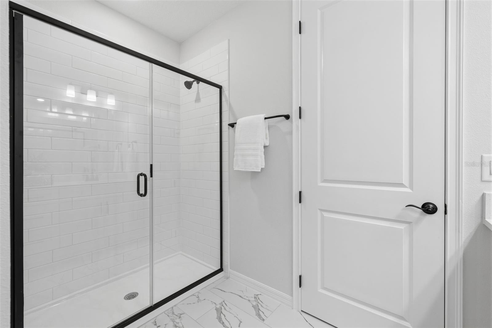 5815 ANGELA LEYLA PL — photo 14