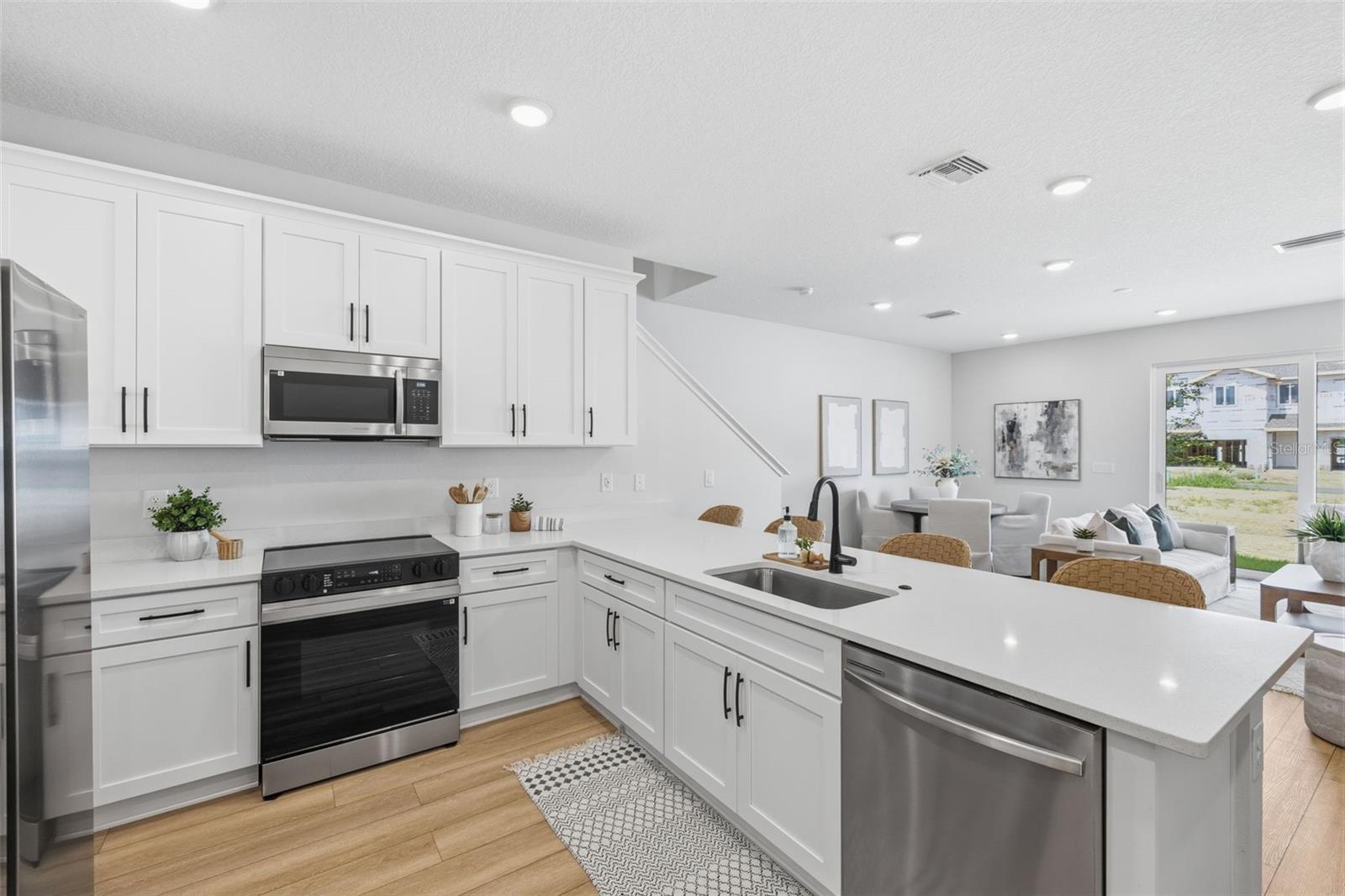 5815 ANGELA LEYLA PL — photo 7