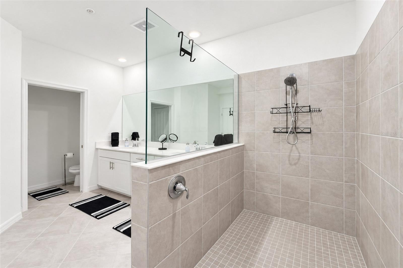 12660 RADIANCE CT #201 — photo 33