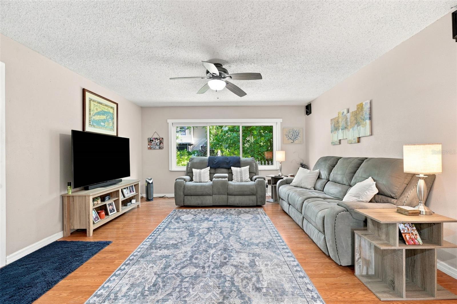8037 POWDER HORN CIR — photo 18