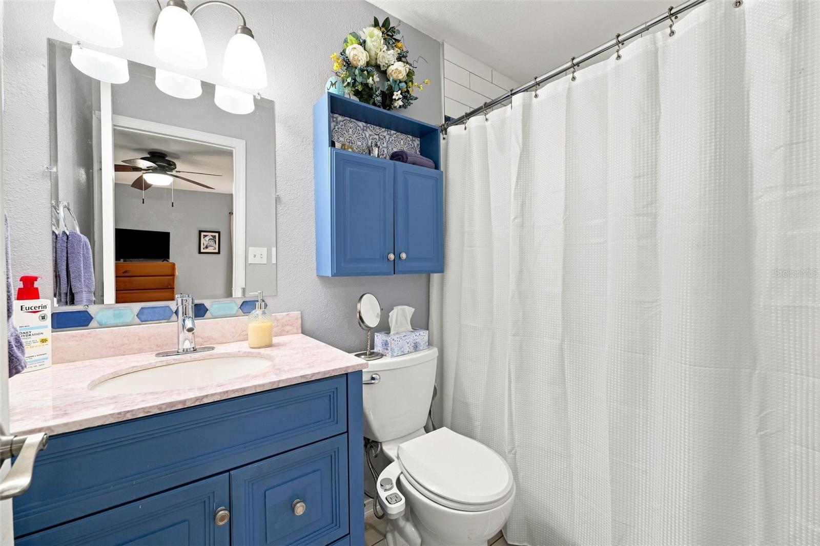8037 POWDER HORN CIR — photo 22