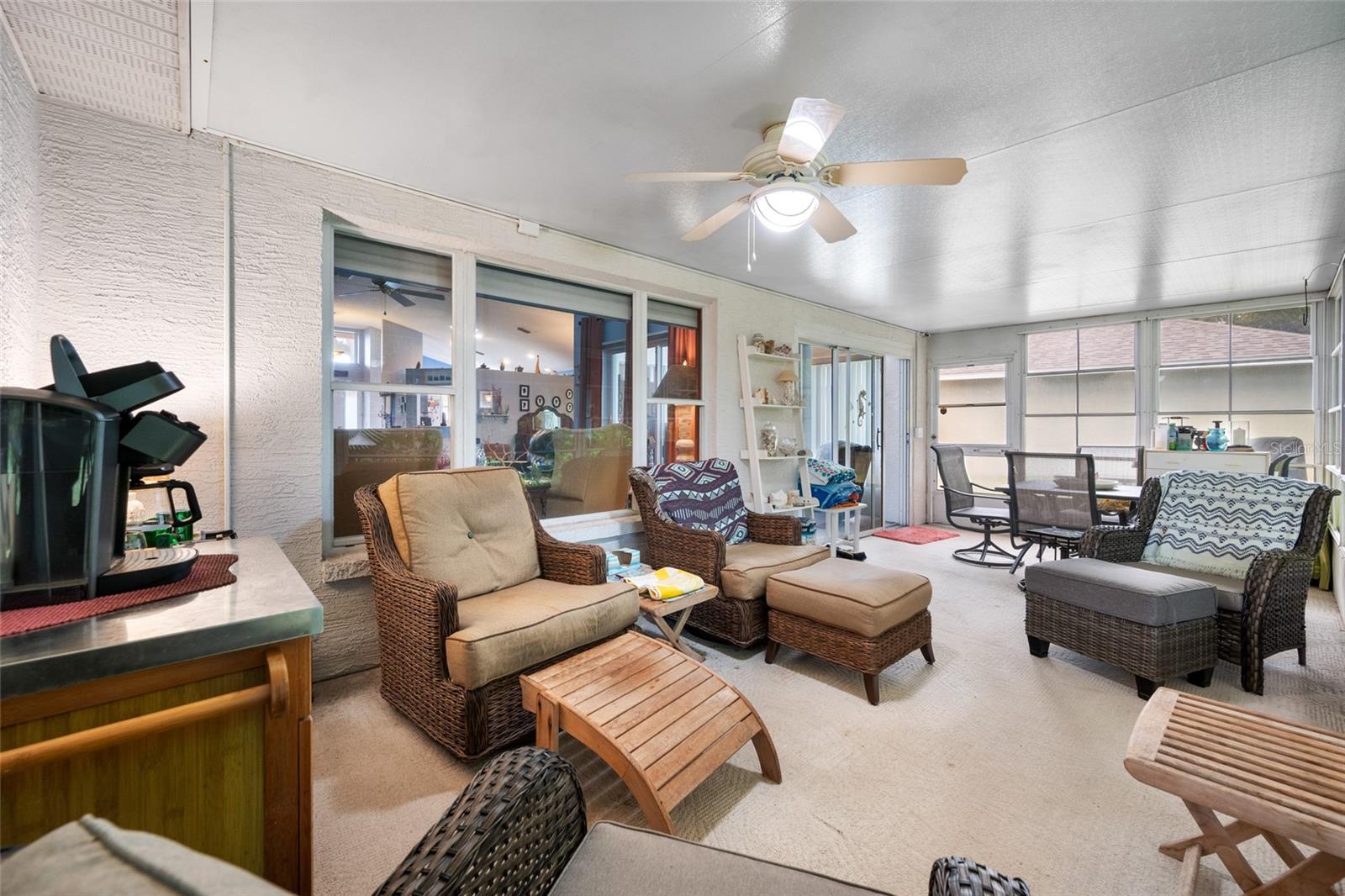 1044 DALESIDE LN — photo 33