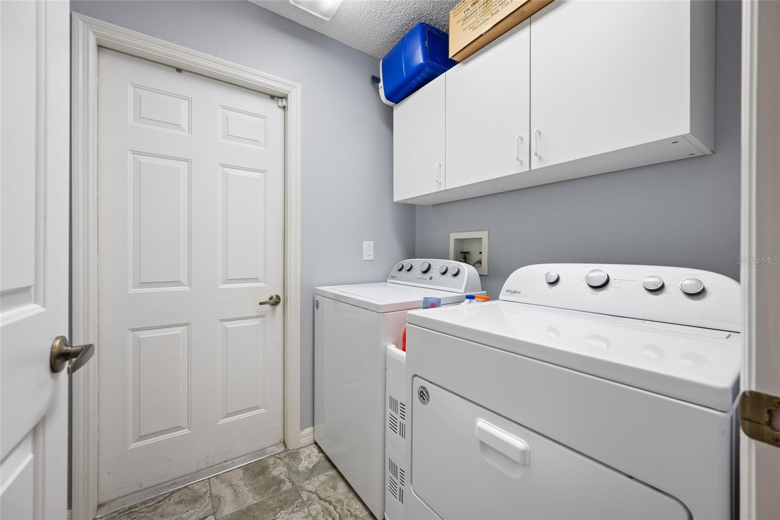 1044 DALESIDE LN — photo 16