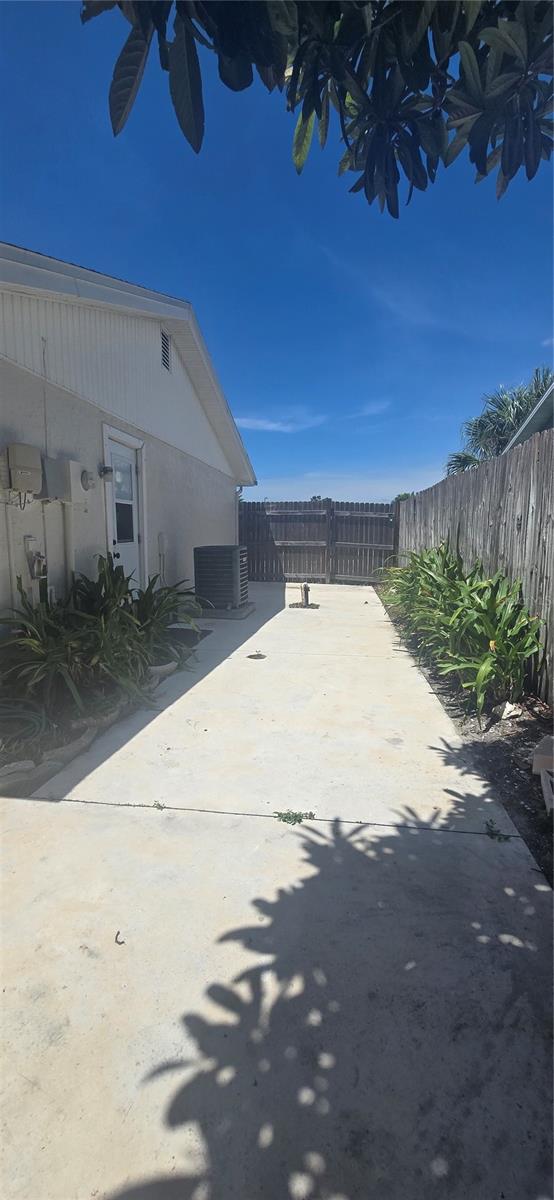 6954 STONE RD — photo 39