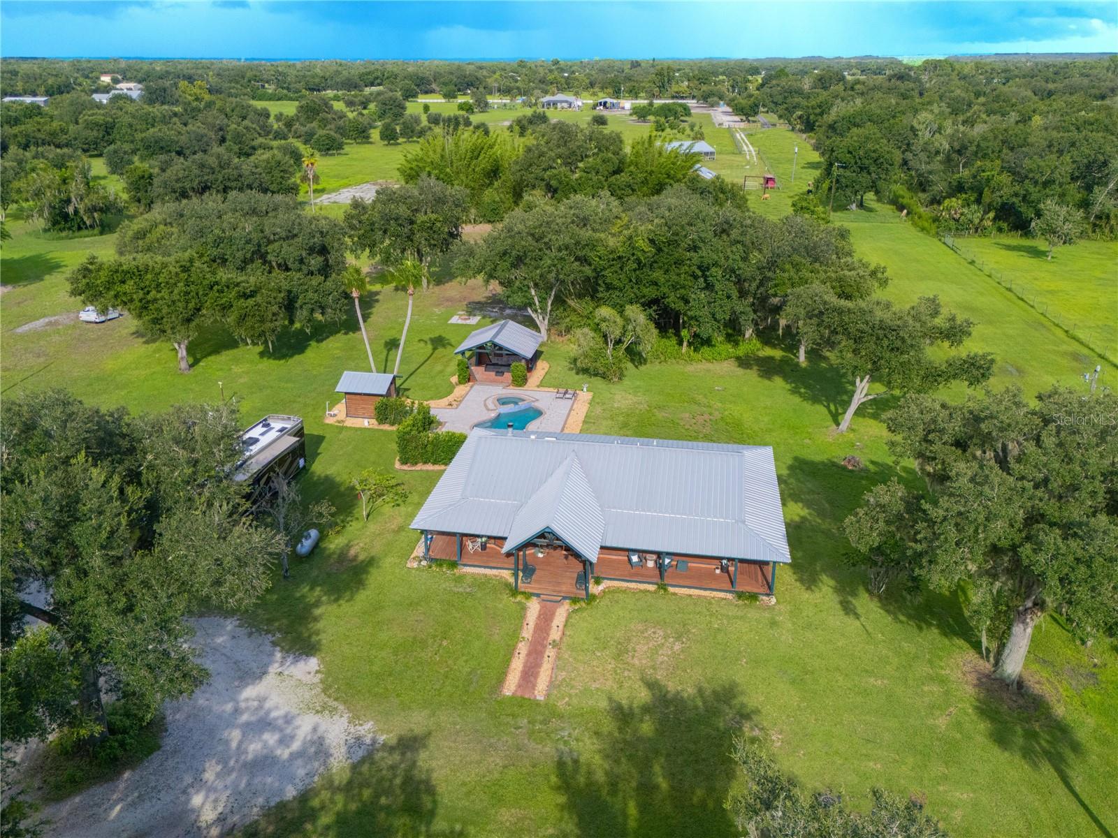 15190 LEEANN RD — photo 24