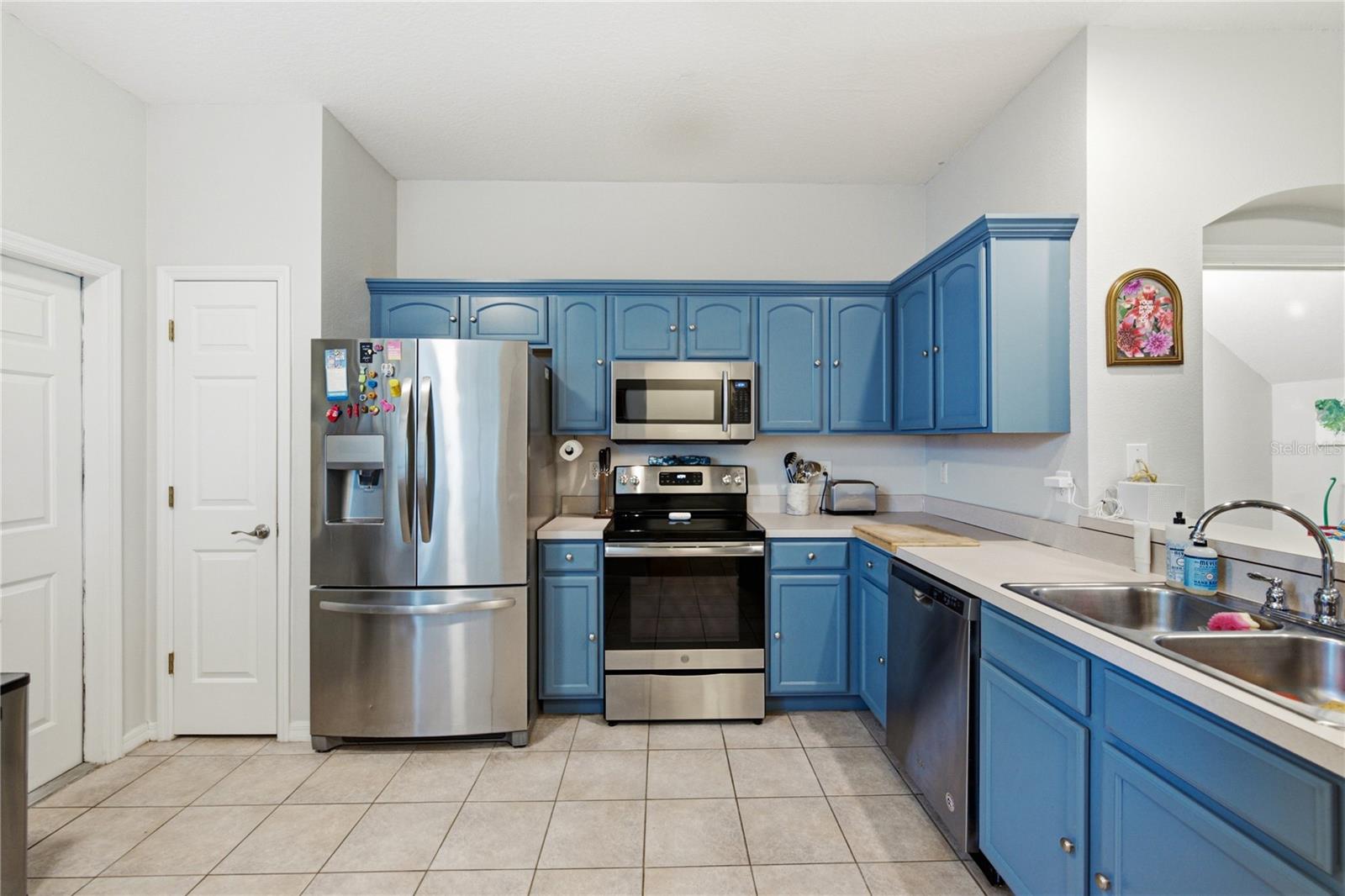 2405 EARLSWOOD CT — photo 14