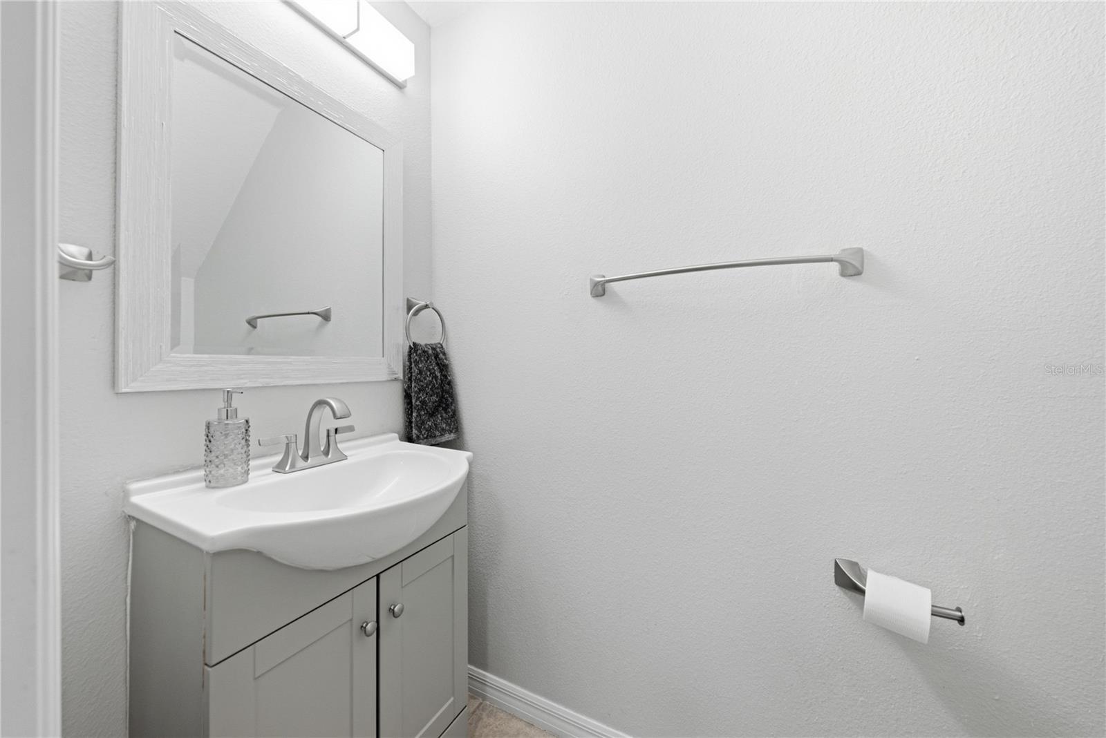 2405 EARLSWOOD CT — photo 19