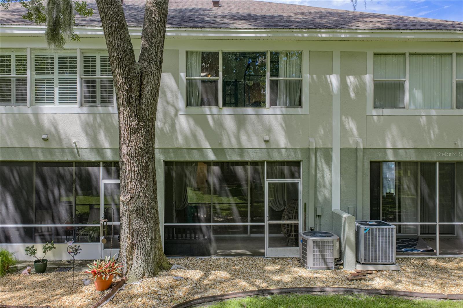 2405 EARLSWOOD CT — photo 46