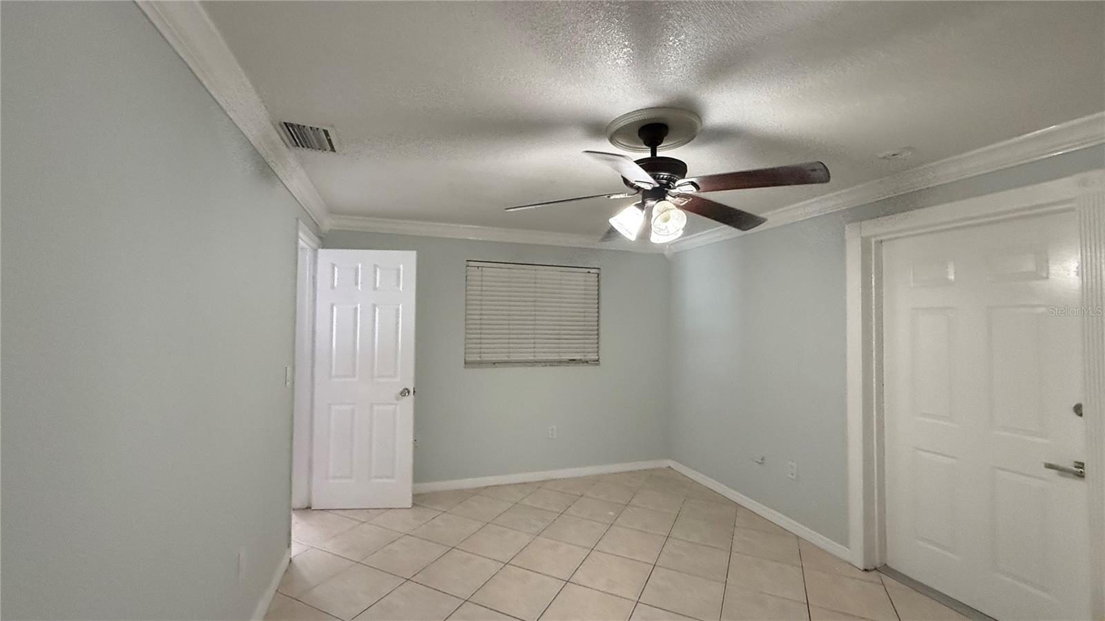 3100 LAKE RIDGE DR — photo 6