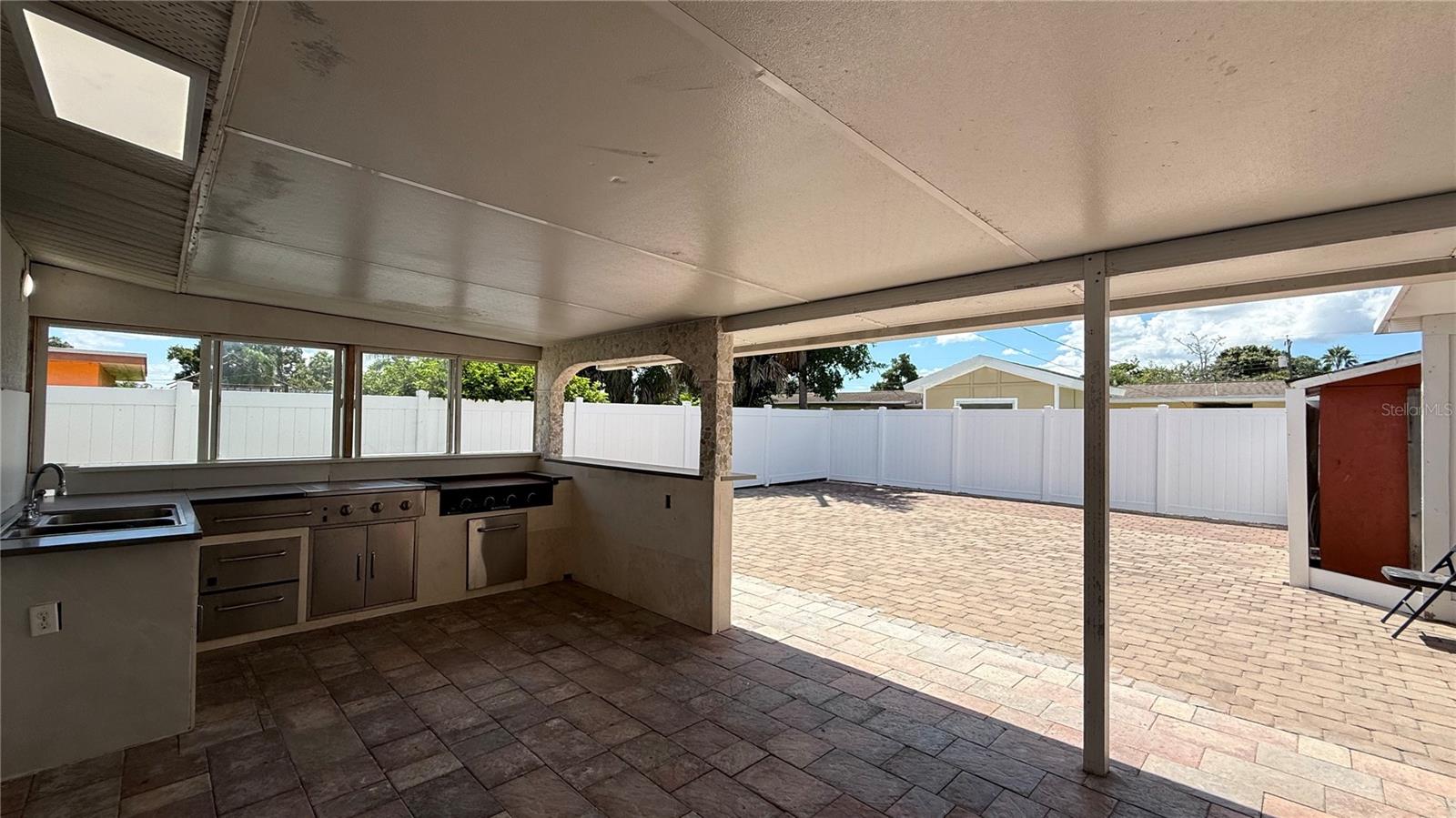3100 LAKE RIDGE DR — photo 13