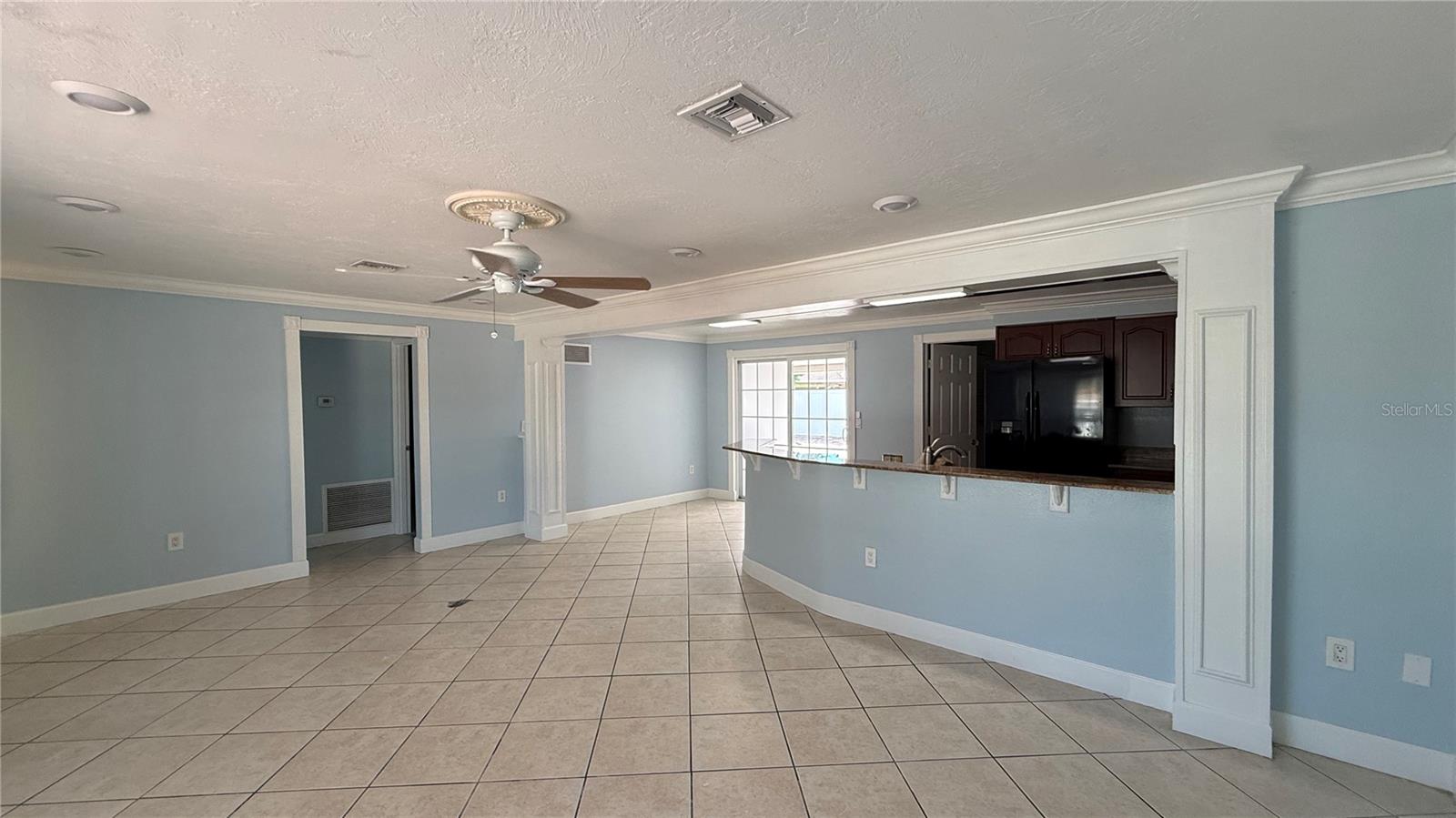 3100 LAKE RIDGE DR — photo 2