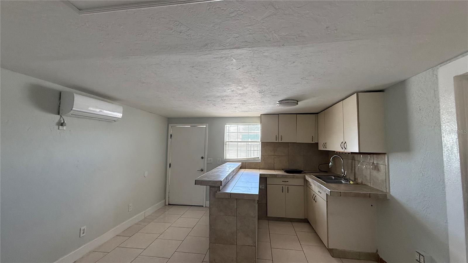 3100 LAKE RIDGE DR — photo 8