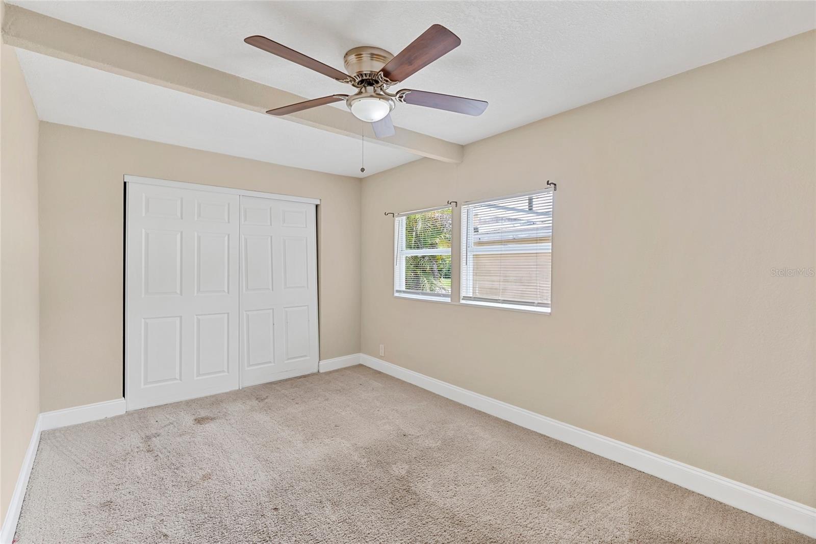 118 DAVID AVE — photo 27