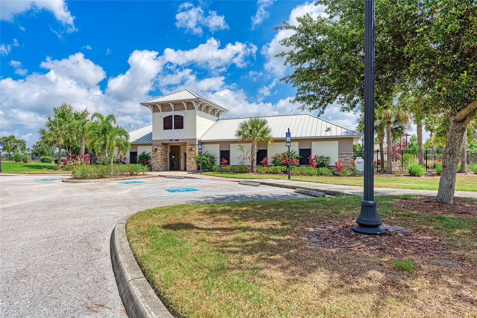 3835 CREEKSIDE PARK DR — photo 35